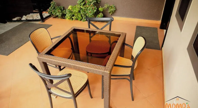 Momos Guest House, Prenota Hotel Hotel 3 stelle a Kumasi, 3*