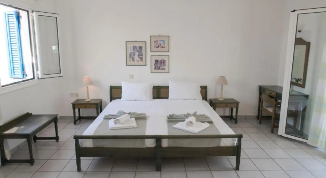 Студия Astra Hotel Apartments