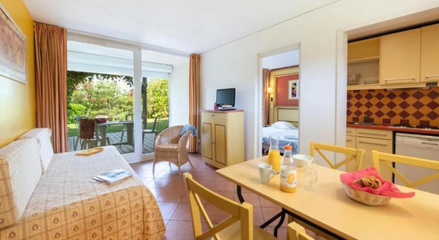 Апартаменты c 1 комнатой SOWELL RESIDENCES Les Sablons