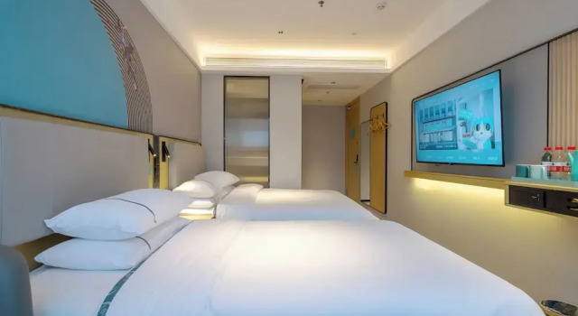 Двухместный номер Standard с видом на город Home Inn Huayi Select Collection Hotel