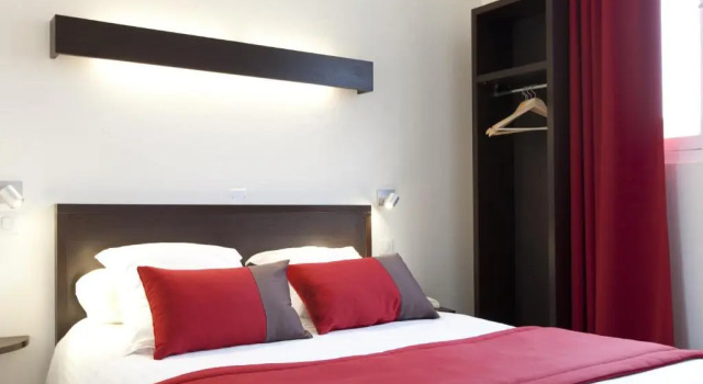 Двухместный номер Standard Logis Hotel Chateaubriand