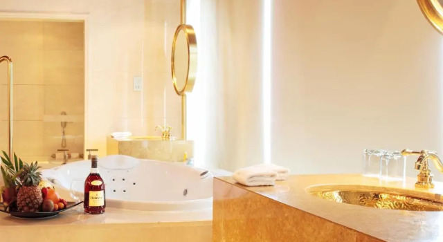 Люкс Deluxe Golden Eagle Summit Hotel Downtown