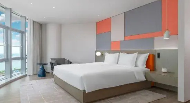 Люкс c 1 комнатой с видом на озеро EVEN Hotel Yinchuan Yuehai by IHG