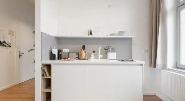 Одноместный люкс с балконом Limehome Zwickau Groe Biergasse