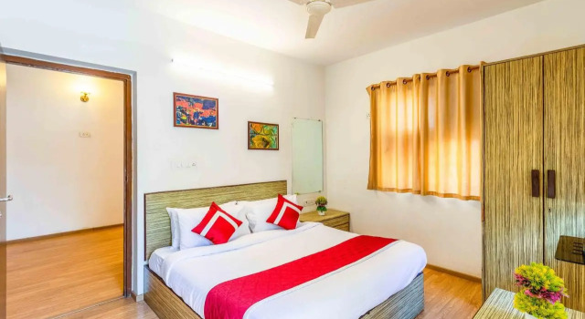 Octave Adya Hotel
