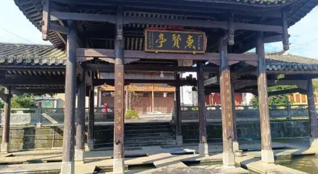 Yueshanshui Hotel  Holiday, Buchen Sie Hotel Hotels in Yunnan mit Parkplatz, Parkplätze