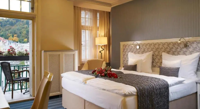 Трёхместный номер Deluxe с балконом EA Hotel Atlantic Palace