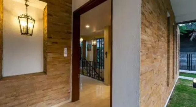 EKO STAY (Gold)- PALM GROVE VILLA