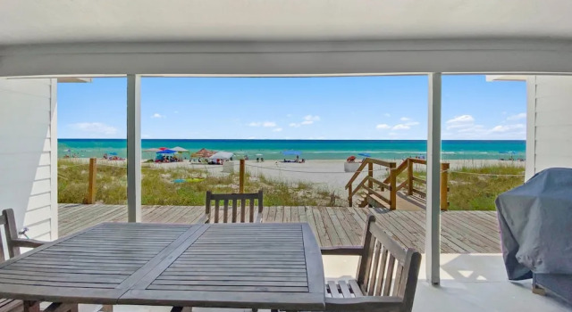 Номер Standard On the Beach - 2 Br townhouse by RedAwning