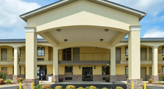 Americas Best Value Inn and Suites Little Rock, Prenota Locanda Little Rock 
