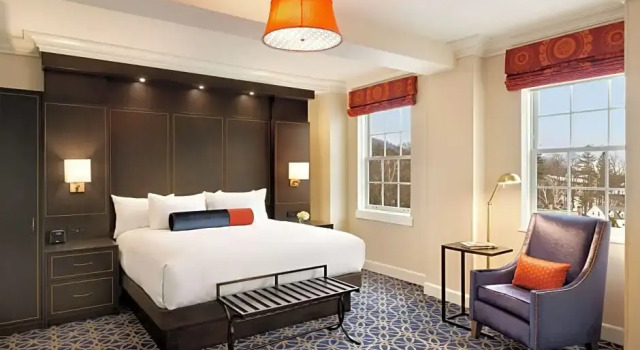 Номер Deluxe Hotel Saranac, Curio Collection By Hilton