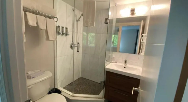 Номер Deluxe Amber Hotel