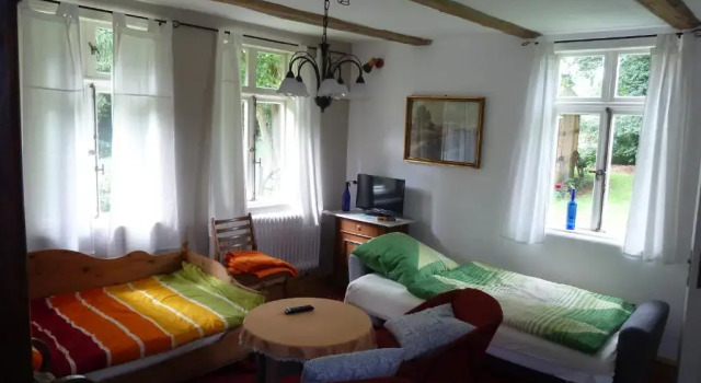 Коттедж с 3 комнатами Thölkes Hus