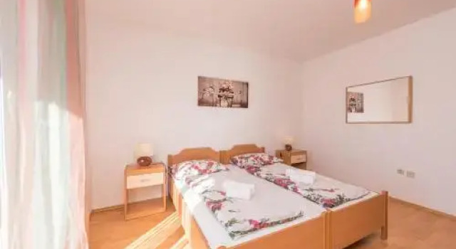 Six-Bedroom Holiday Home in Bibinje