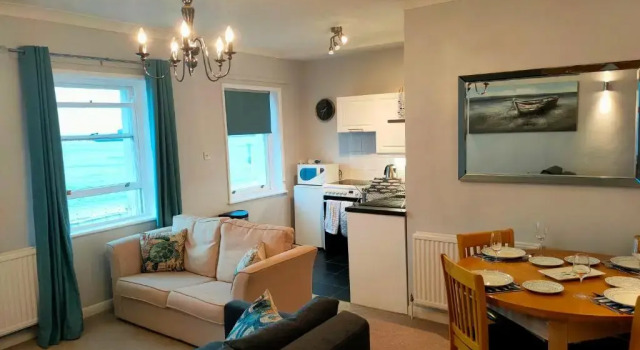 Sunrise View - Beachfront Apartment, Weymouth, Varaa Huoneisto Asunnot kohteessa Merseyside, Huoneisto
