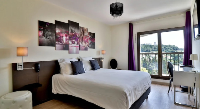 Двухместный номер Standard с красивым видом из окна Hotel Perla Riviera