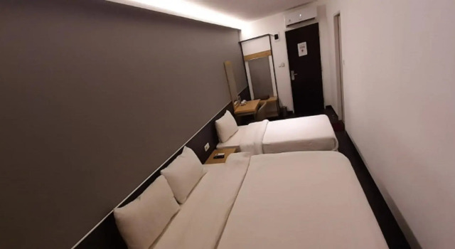 Deluxe tredobbelt værelse Pantes Hotel  Simpang lima Semarang