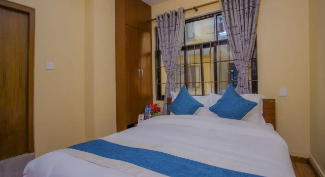 OYO 273 Hotel Rara Palace, Забронировать Отель Катманду провинция Багмати-Прадеш