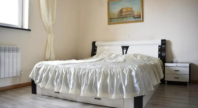Family Hotel, Забронировать Отель Отели Еревана с завтраком, рядом с Голубая мечеть, Завтраки