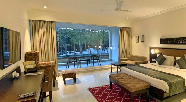 Номер Standard с видом на бассейн TatSaraasa Resort & Spa, Udaipur