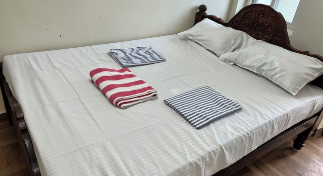 Raha Rooms, Varaa Hotelli Tiruvannamalai Tamil Nadu