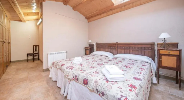 Cal Giral II, Забронировать Отель Отели Tarragonès 3 звезды, 3*