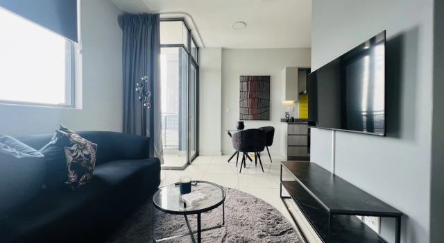 Апартаменты с балконом The Median Apartments