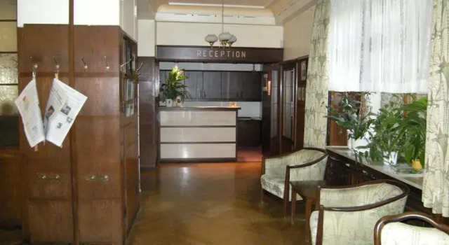 Hotel Merkur Garni