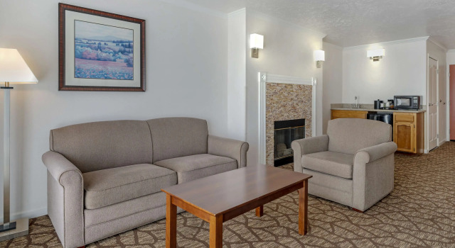 Двухместный номер Standard с балконом Best Western Salinas Monterey
