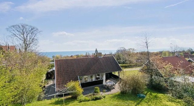 5 Star Holiday Home in Gudhjem
