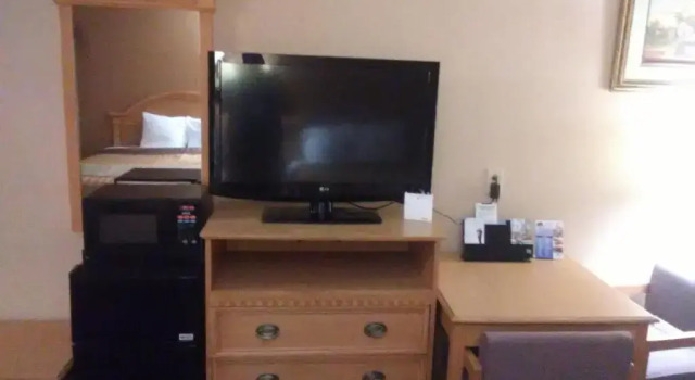 Номер Standard Travelodge by Wyndham Bloomington