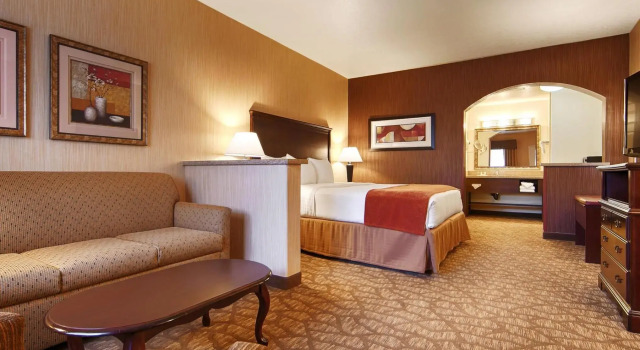 Люкс Best Western San Dimas Hotel & Suites
