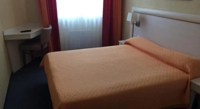 Номер Comfort Hotel Elysée