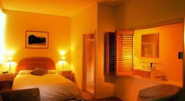 Quality Hotel Tiffins On The Park