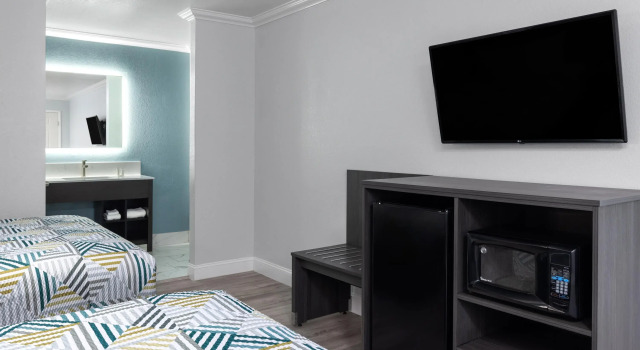 Четырёхместный номер Standard Red Lion Inn & Suites Lemoore