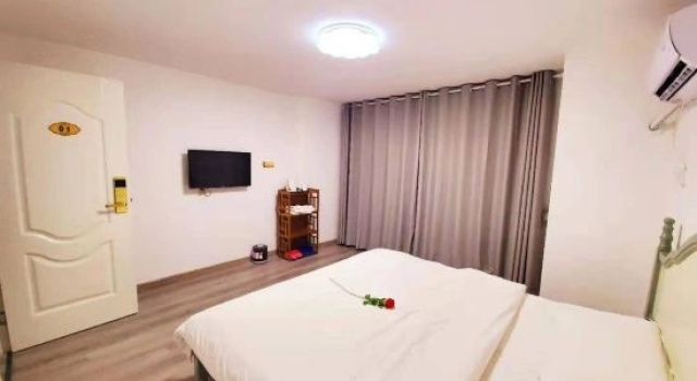 Люкс Zhengzhou Zihu Guanlan Fashion Hotel