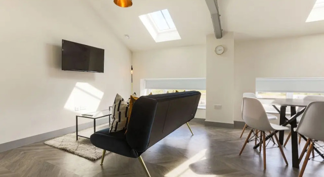 Апартаменты Classic Goodstay Apartments by Urban Space