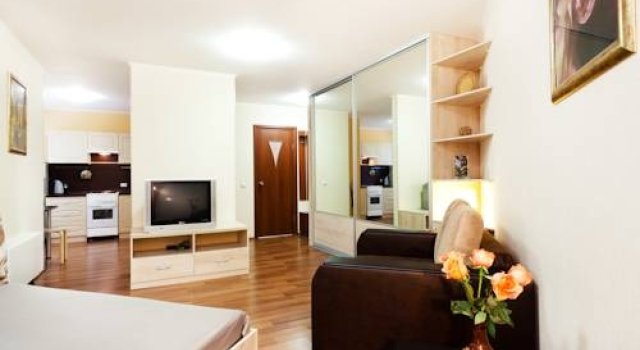 Apartment Etazhy Soyuznaya Shchorsa, Забронировать Апартаменты/квартира Отели Городского округа Екатеринбурга - Северный управленческий округ с парковкой, Парковка