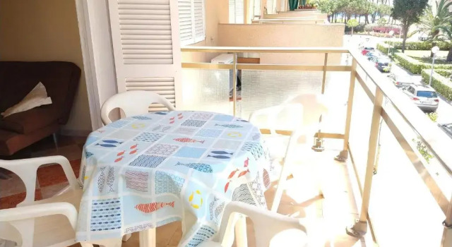 Estupendo apartamento en el edificio DMS1 en La Pineda, Забронировать Апартаменты/квартира Апартаменты Таррагоны, Апартаменты/квартира