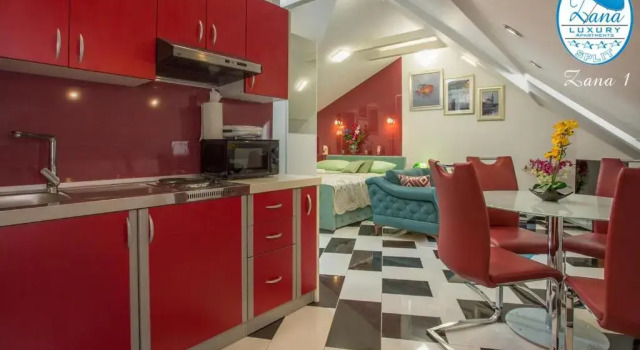 Zana Luxury Studios, Prenota Appartamento Splitska 