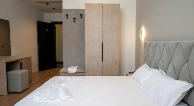 Двухместный номер Comfort Leo Hotel