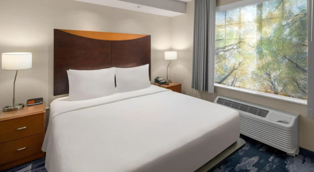 Fairfield Inn & Suites by Marriott Beaverton