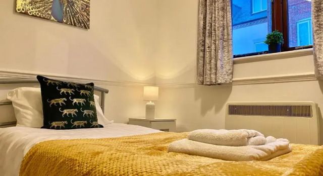 EasyRest Apartments Spalding - Central & Modern Open Plan Apartment, Book Lejlighed Spalding Lincolnshire