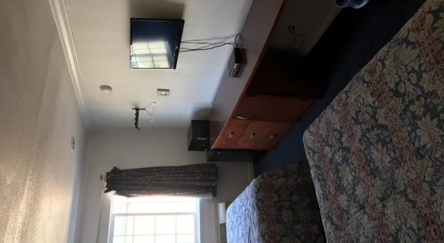 Economy Inn Monterey