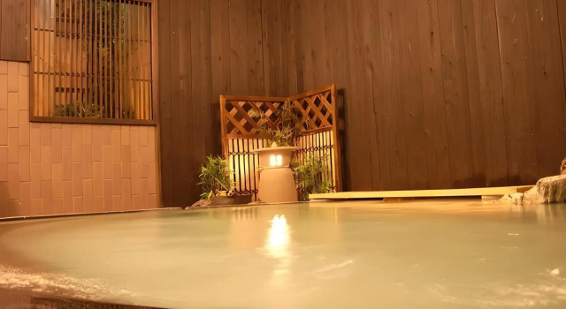 Yakushiyu Shinseikan, Rezerwuj Hotel Hotele w Chugoku z parkingiem, Parking