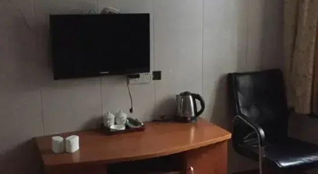 Jinzhou Business Hotel, Prenota Hotel Hotel a Ningbo con parcheggio, Parcheggio