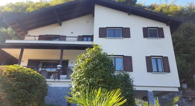 Villa Bramasole, Reserva ahora Villa Hoteles en Oggebbio con piscina, Piscina