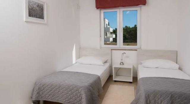Апартаменты Superior Цокольный этаж с 2 комнатами с балконом Apartments Flora