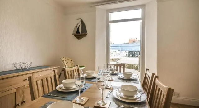 Коттедж Sandy Retreat - 3 Bedroom Holiday Home - Tenby