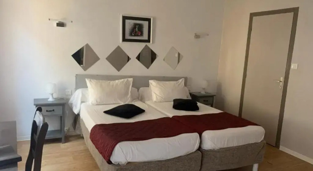 Номер Standard Le Cérétan Hôtel